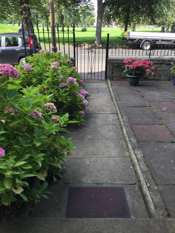 Hermitage Guest House Edimburgo Esterno foto